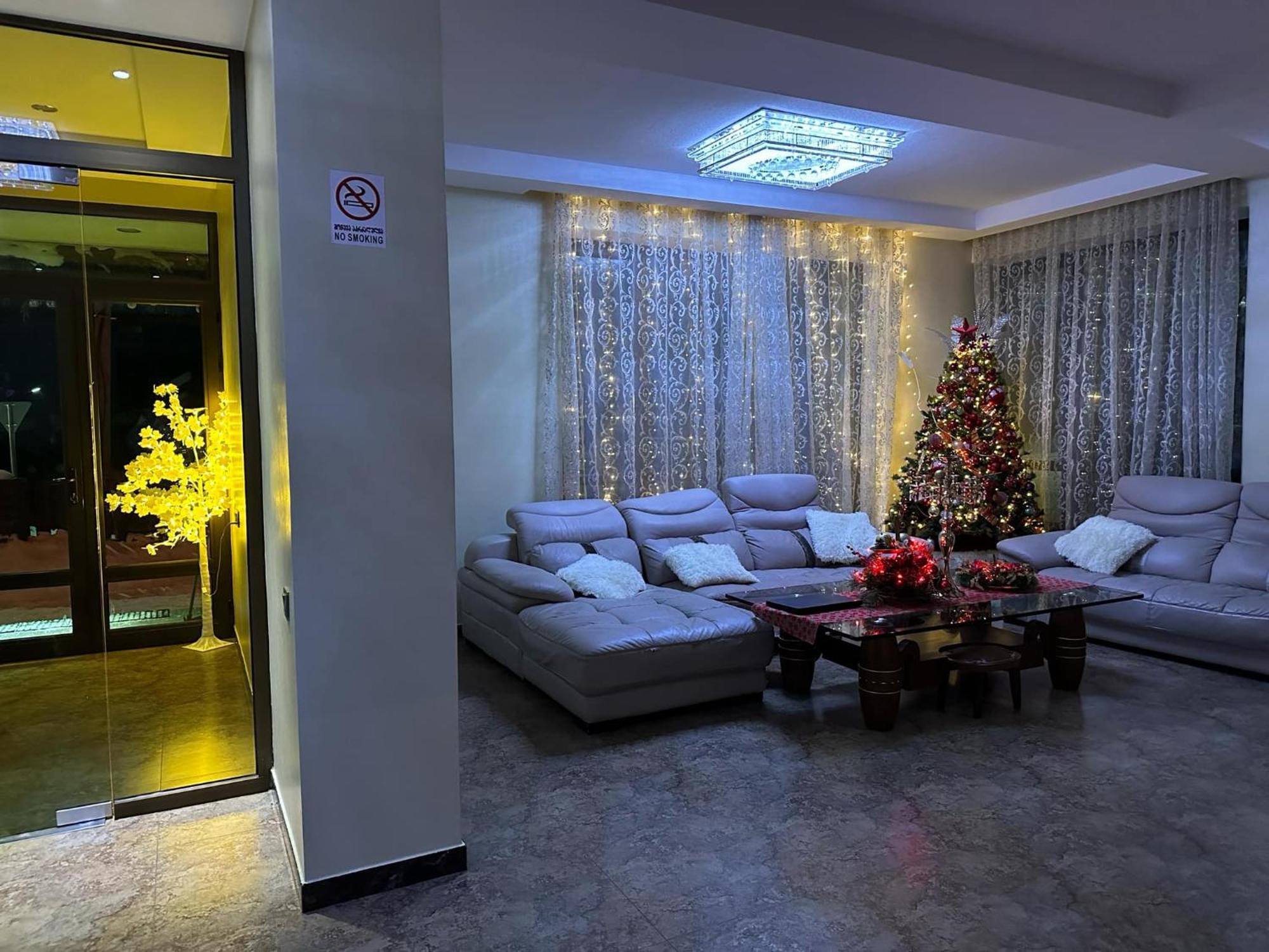 Hotel In Бакуриани Экстерьер фото