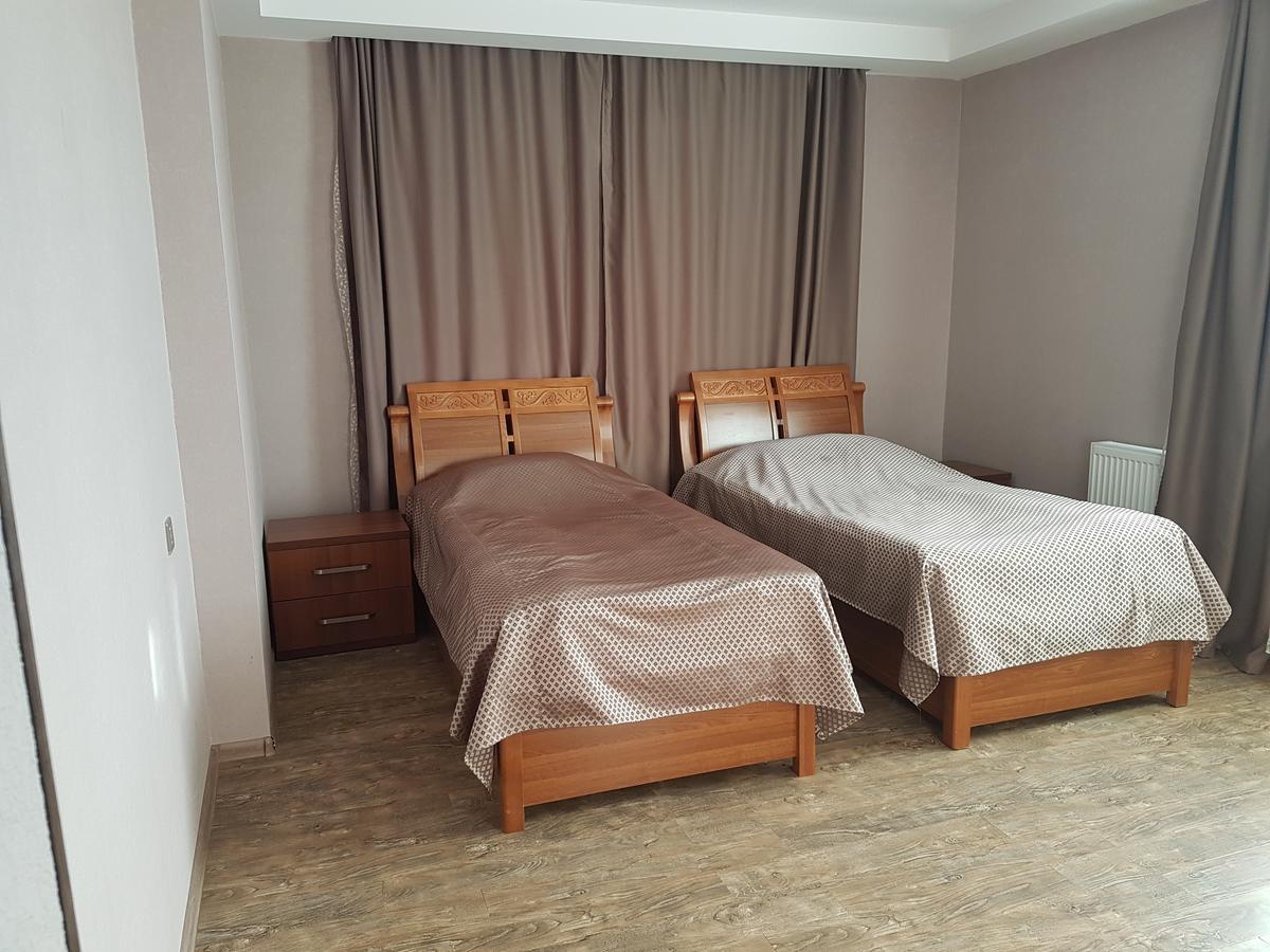 Hotel In Бакуриани Экстерьер фото