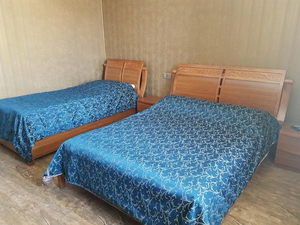 Hotel In Бакуриани Экстерьер фото