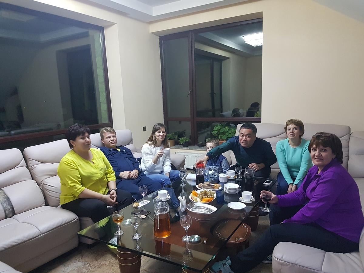 Hotel In Бакуриани Экстерьер фото