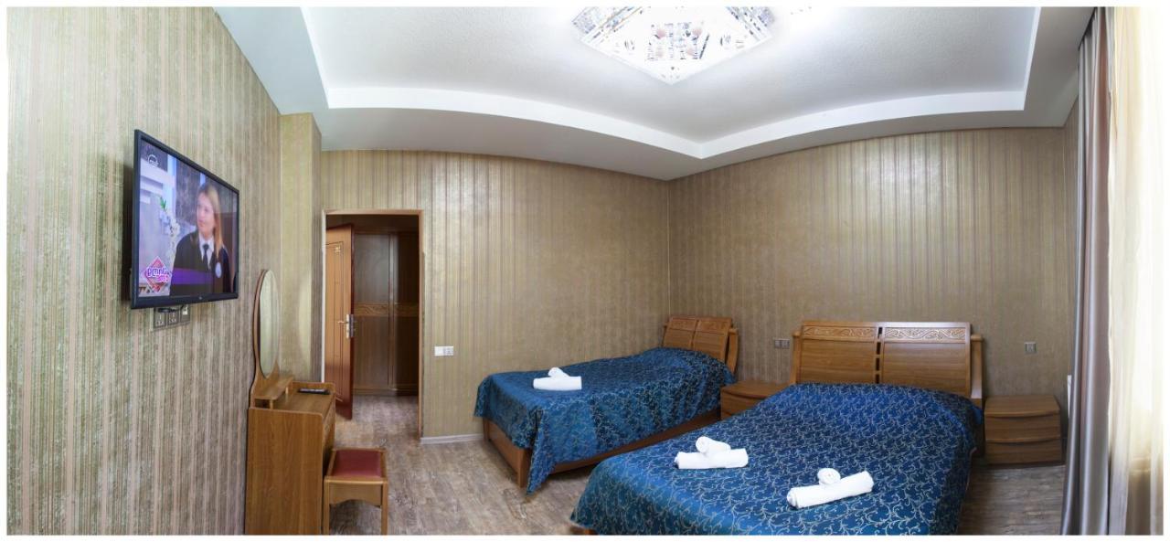 Hotel In Бакуриани Экстерьер фото
