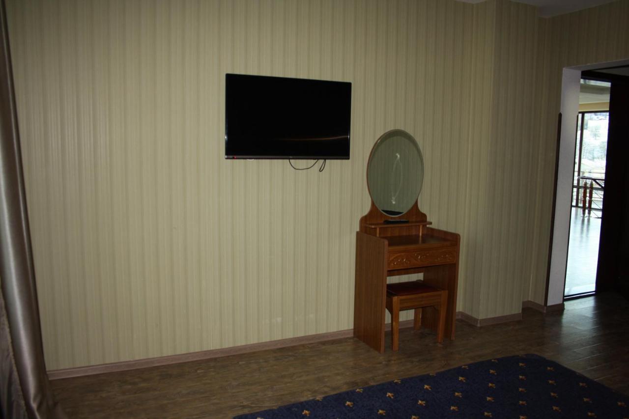 Hotel In Бакуриани Экстерьер фото
