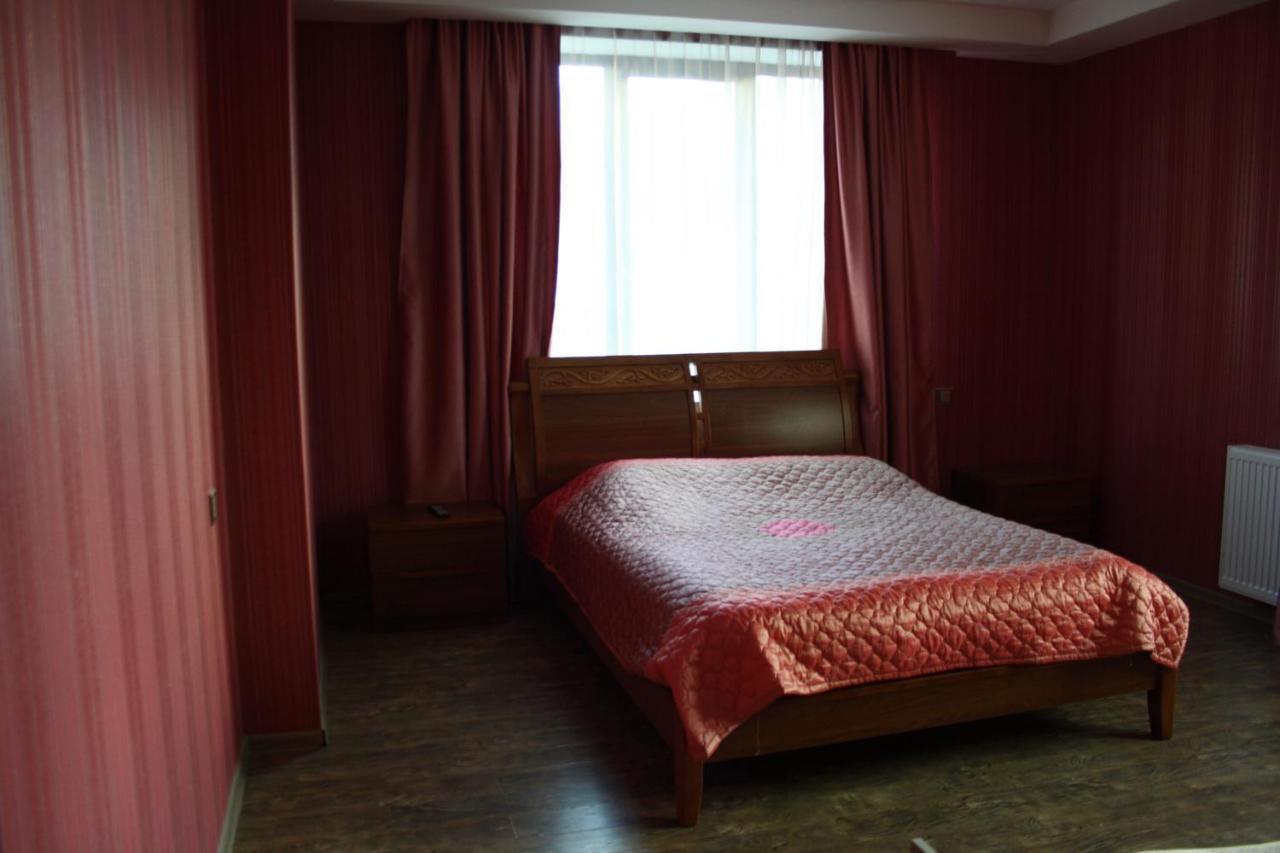 Hotel In Бакуриани Экстерьер фото